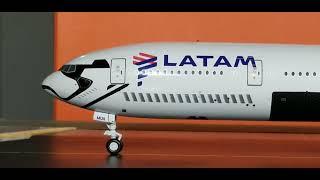 JC Wings 200 LATAM Brasil B777-300ER(Special Commemorative Star Wars:Galaxy Edge Livery)Review (FHD)