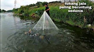 jala ikan di sungai Taiwan dapat jekpot ikan misterius..!!!