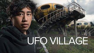 Abandoned UFO GHOST TOWN Everyone Dissapeared and Left Everything Behind