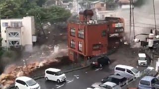 Scary footage from Japan !! A huge mudflow has hit Atami, Shizuoka Prefecture