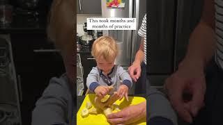 1 year old knife progression Montessori at home #montessoritoddler #cookingwithkids #montessori