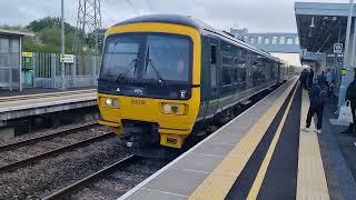 FIRST train from brand new Reading Green Park Station #railway #trains #Reading