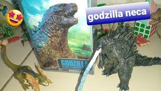 umboxin y rebiew de godzilla 2019 de NECA(aunque creo que es pirata XD)