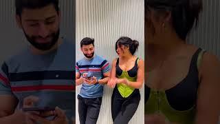 ye kon h ?  Sofia Ansari @sofiaansari3905  #gouravch2 #shorts #shorts #viral #status