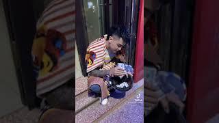 Mạnh Dũng Ăn Mặc Đẹp Ngồi Ăn Xin |Mạnh Dũng|
