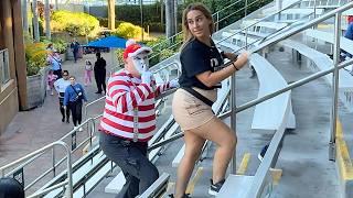 Tom the Mime’s Hilarious Antics at SeaWorld Orlando | Nonstop Laughs & Fun!