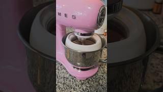 Smeg, si hace buen helado #smeg #smeg50style #kitchengadgets