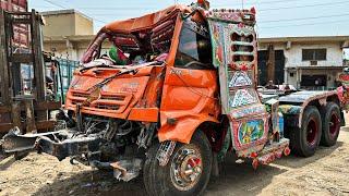 Hino Truck Heavy Accident Cabin Change and Restoration in local Workshop | #Discover Manufacturing