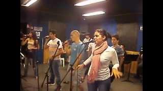 Grease por Rapsoda