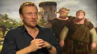 Kevin McKidd talks playing Lord MacGuffin & Young MacGuffin in 'Brave'