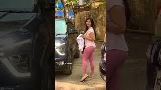 “Happy Diwali and Congratulations for new car” Tanisha Mukherjee se pap talk today