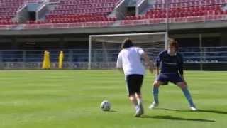 Lionel Messi - How to Dribble like me