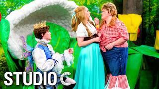 Thumbelina Meets BigToebelina - Studio C