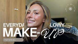 No Makeup - Makeup Tutorial Effortless Glowy Everyday Look | Emily Wilson Fashion