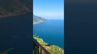 Terrazza dell’Infinito in Villa Cimbrone, Ravello  #travel #italianplaces #livethelittlethings