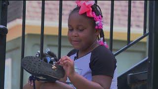 Family says stranger stepped in to help after 6-year-old kicked off school bus
