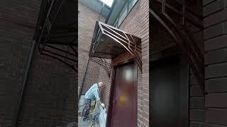 Козырёк в стиле лофт