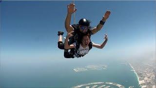 Skydiving with actress Cristine Reyes!