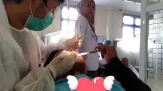 Dokter cantik