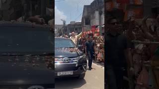 PM Modi received a grand welcome by people in Barrackpore | #shorts