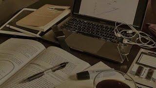 a playlist to romanticize studying at night