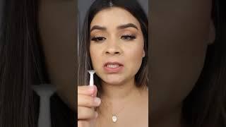 How To Put In Contact Lenses Using A Lens Applicator