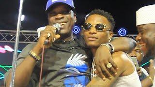 SEE HOW WIZKID (BIG WIZ) SHOCK EVERYONE AS HE STORM IN  K1 DE ULTIMATE ALL WHITE PARTY