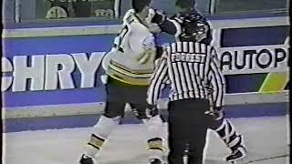 Mike Ware vs Darren Schmidt OHL 93/94