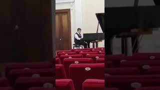 Ситдиков, фортепиано. Й. Гайдн "Соната ре мажор", Коннова "Сентиментальный вальс"
