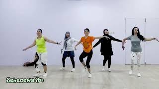 Sekecewa Itu Senam Kreasi - Zumba Dance - Tik tok viral - by Zin Erma Gombong