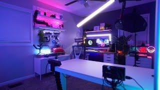 Youtube Studio Tour 2022 | My Youtube Creator Desk Setup!