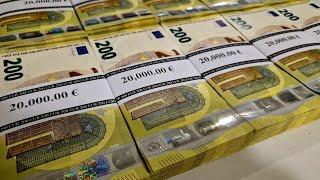 The Big Cash Count: 200,000 Euros