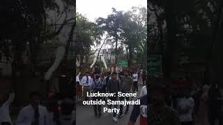 Uttar Pradesh Assembly Election Results 2022 Today | Supporters Gather Outside SP Office in Lucknow