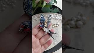 Брошь Ласточка, вышивка бисером, пайетками, ручная работа #beadedjewelry #украшения