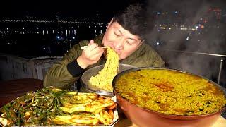 서울 야경이 보이는 옥탑방에서 [[열라면과 파김치]] 먹방! (Hot spicy instant noodles & Kimchi) 요리&먹방!! - Mukbang eating show