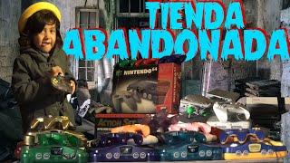 EXPLORO Tienda ABANDONADA de VIDEOJUEGOS / DIki Duki Terrorifico