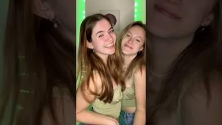 gotta love my twin ‍️ (ig: @ella.rene ) #besties #bestfriend #twins