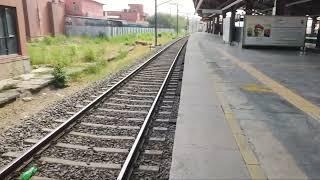 Yamuna Bank Metro Station