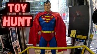 VINTAGE TOY HUNTING IN NEW YORK CITY!