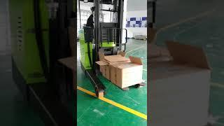 2000kg Electric Reach Truck Narrow Aisle Forklift Turning Radius Front Wheel USA Curtis controller