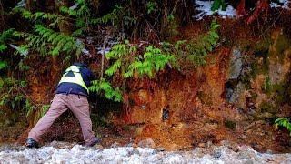 Prospecting Reveals A Large High Grade Massive Sulphide Vein!