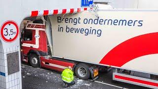 Truck stuck in beatrixtunnel ️️