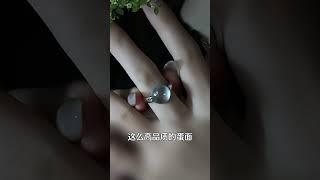 翡翠戒指 | 你喜歡簡單一點的翡翠戒指，現在設計好了，快來試戴吧！ #珠寶 #翡翠珠寶 #緬甸翡翠 #翡翠 #翡翠直播 #翡翠手鐲