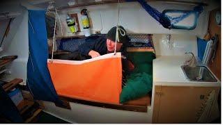 DAILY ROUTINE AT SEA OF A SOLO SAILOR// SOLO NONSTOP NORTH ATLANTIC OCEAN PASSAGE// CONTESSA 26