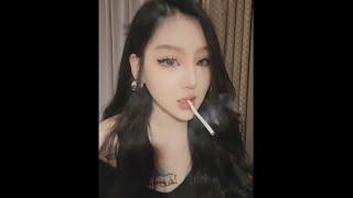 China tattoo woman smoking & chatting with her fans 231