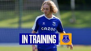 TOM DAVIES RETURNS TO TRAINING AS BLUES PREPARE FOR CHELSEA