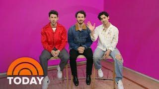 Watch the Jonas Brothers answer 8 Questions Before 8 AM