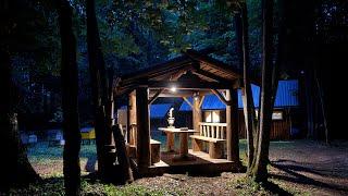 LOG CABIN GAINED A GORGEOUS OUTDOOR KITCHEN. MAN OFF GRID