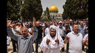 Palestinians Gather at Israeli Checkpoints for Friday Prayers at Al-Aqsa | Jerusalem | News9