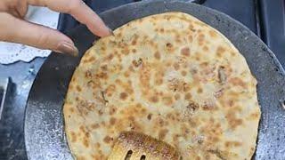 Onion Paratha..our breakfast..Pyaz Paratha..@tzfoodandlife